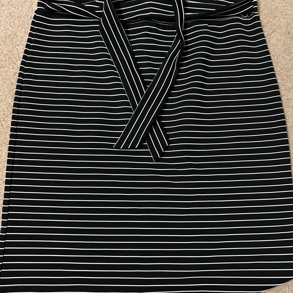 LOFT Black and White Tie Front Pencil Skirt